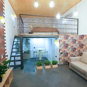 Santa Chiara Maison Apartamento Nápoles